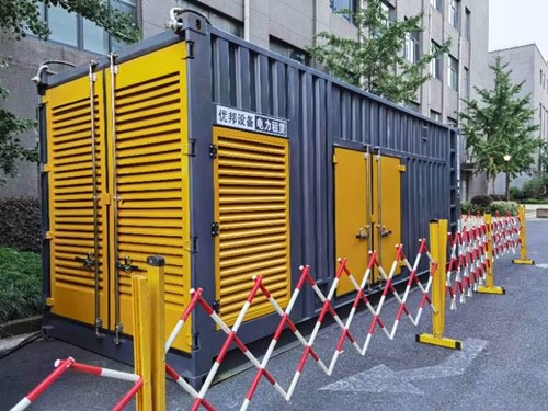 五峰如何使用转速表检查发动机的转速？